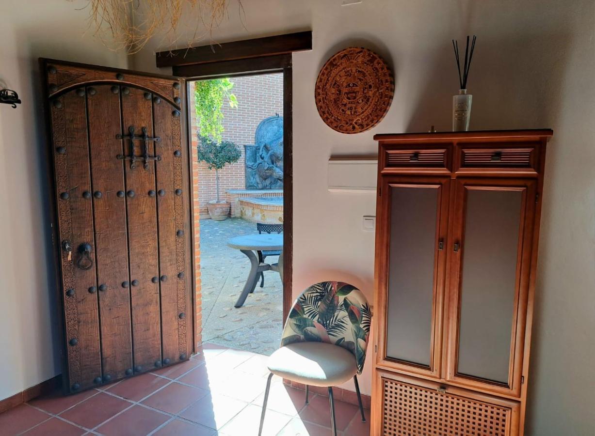 Villamayor de Campos Casa Del Trotamundosゲストハウス エクステリア 写真